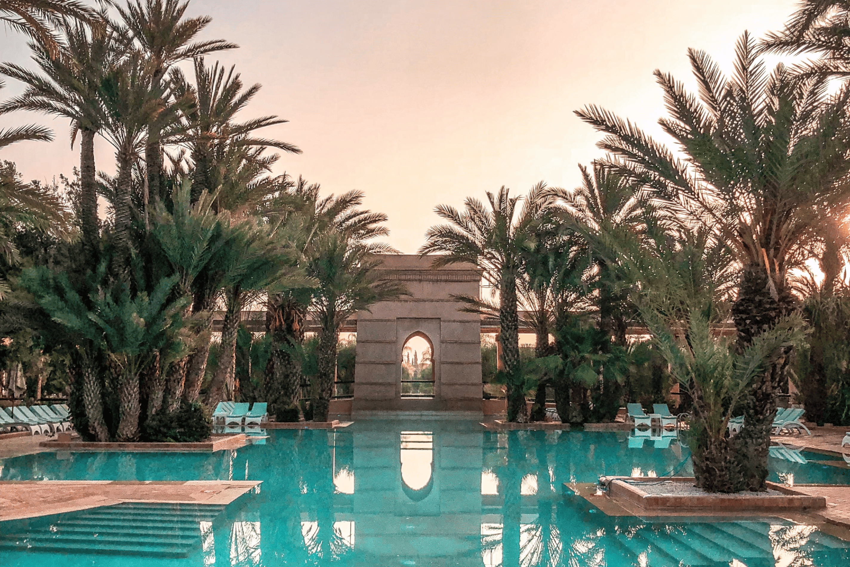 مؤسسة المحيطات للمسابح